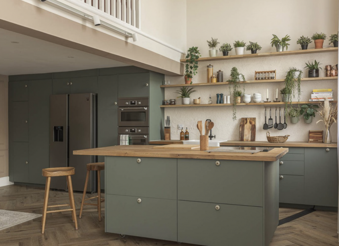 Studios With Kitchen Islands