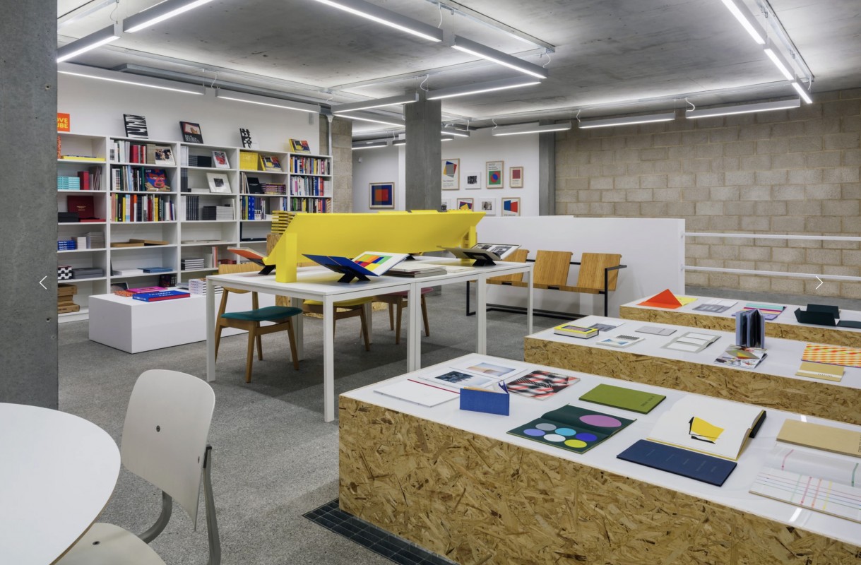 Rocket Bookstore