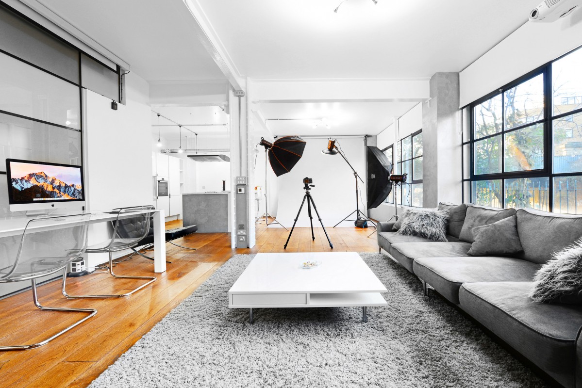 Image for Uniq Studios - Studio 1