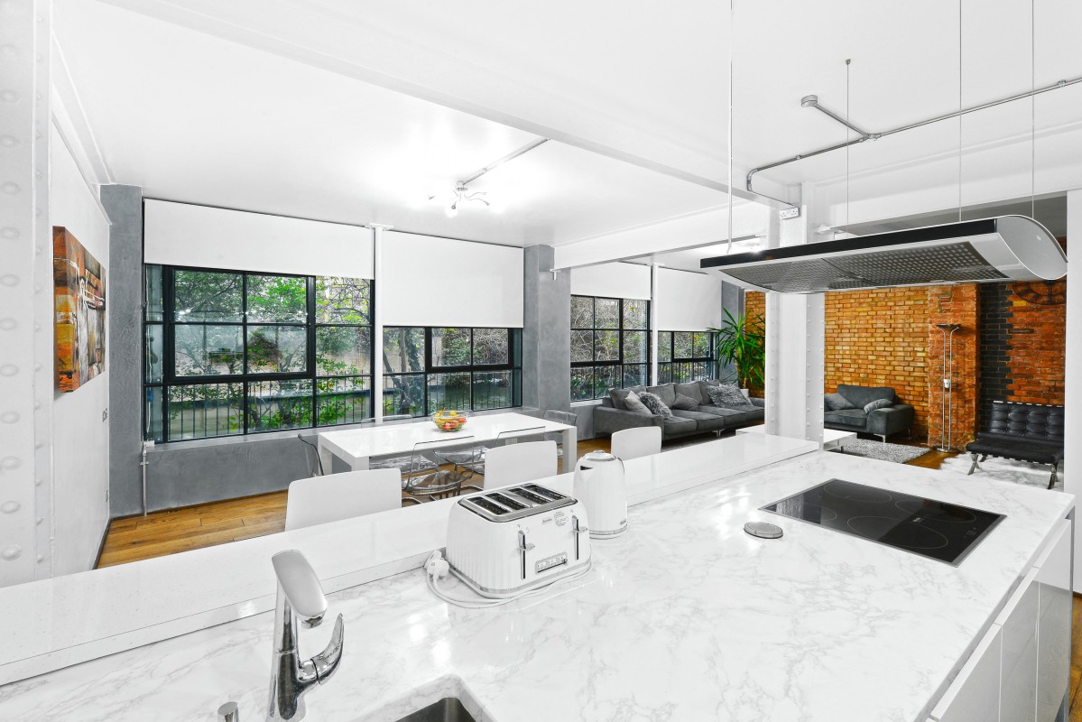 image for Uniq Studios - Studio 1