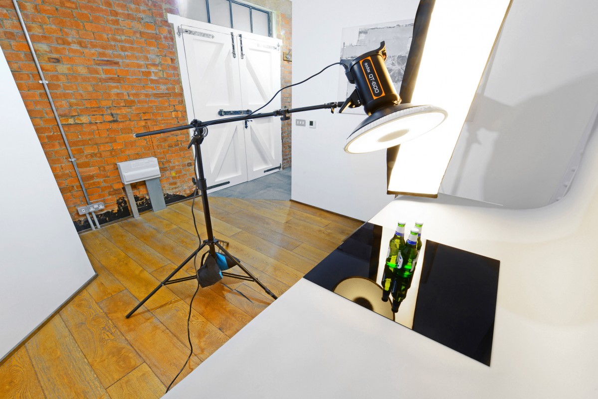 image for Uniq Studios - Studio 1